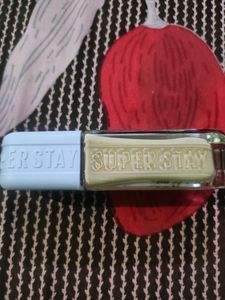 Maybelline Superstay Lumi Matte Foundation