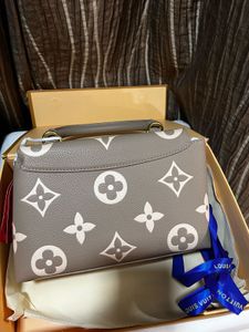 Stylish Louis Vuitton Handbag
