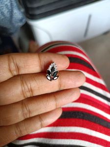 Its New One Wearing Only Referring Purpose