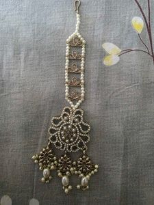Ear Cuff ,Jhumka&amp; Maangtikka Set