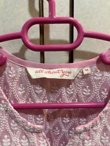 Beautiful Pink Chikankari Kurta