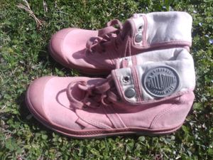 like-new PALLADIUM light-weight cotton canvas boot