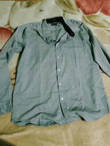 Men's Casual Button-Down Shirt