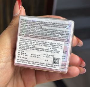 L'Oreal Glycolic Bright Day Cream