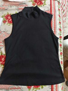 Sleeveless Turtle Neck Ribbed Top