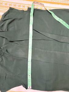 Elegant Green Sleeveless Tie-Neck Top