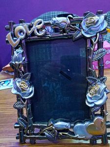Love & Roses Frame