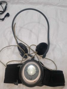 Portable sports audio by philips & RCA head