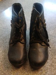 Black Lace-Up Platform Ankle Boots