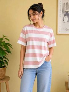 Pink &amp; White Striped T-Shirt🧸🩰