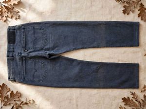 DIESEL Men's Straight Fit Jeans