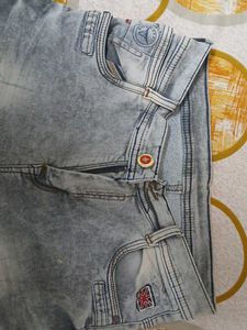 Light Wash Distressed Jeans