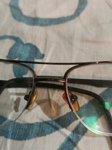 Specs Frame