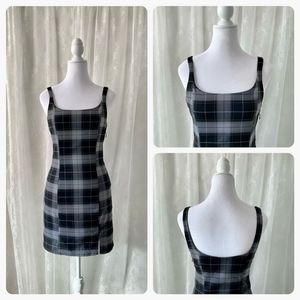 Original H&M Plaid Mini Dress 🩶