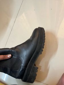 Classic Black Chelsea Boots