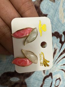 Stylish Leaf Design Earrings