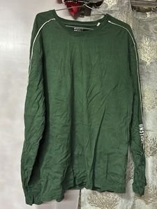 bottle green t shirt