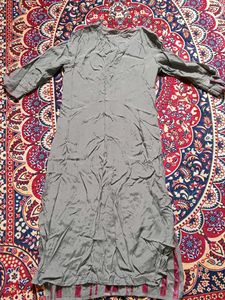 Grey Kurta with Pink Detail