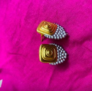 Instagram Golden Square Earrings