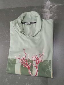 Stylish Graphic Print T-Shirt