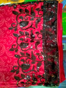 Red Saree With Blouse