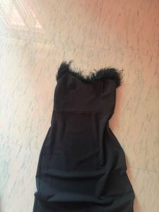 Elegant Black Feather Trim Maxi Dress
