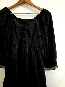 Chic Black Puff Sleeve Mini Dress