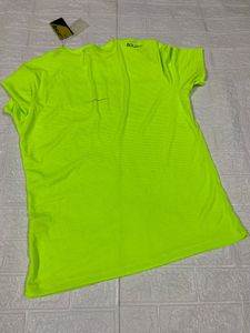 Boldfit Neon Green T-Shirt