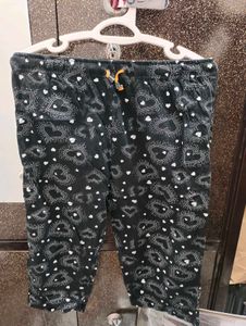 Cute Heart Print capri pants