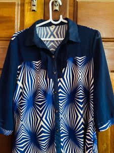 Stylish Blue Geometric Print Button-Up Top