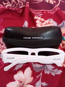 Voyage UV Protected Rectangle Sunglasses Unisex