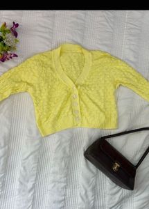Chic Yellow Crop Top