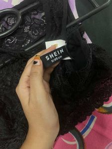 Black Lace Bralette - Sexy &amp; Chic