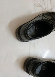 Black Formal Leather Shoes