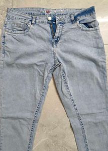 Light Wash Mid-Waist Skinny Jeans