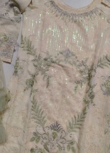 pakistani suit