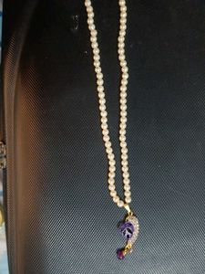 Pearl Necklace with Floral Pendant