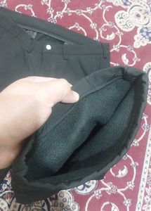 black winterpants with furr inside