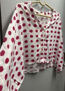 Chic White &amp; Pink Polka Dot poncho top
