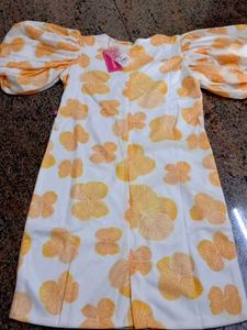 Chic White Floral Puff Sleeve Dress