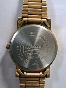 Elegant Gold Watch