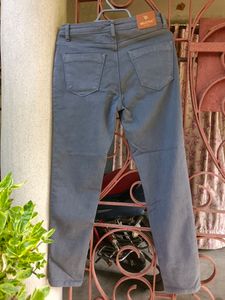 Branded New Jeans For Women 🤍🤍🤍