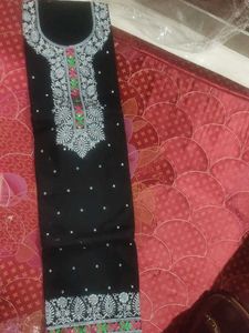 Black Embroidered Kurta