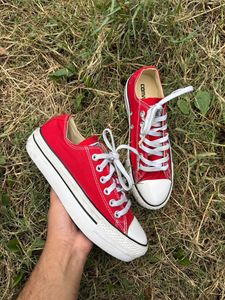 Rare red converse low