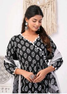 Stylish Black &amp; White Printed Kurta Set