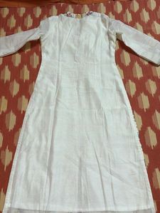 Elegant Embroidered Kurta set