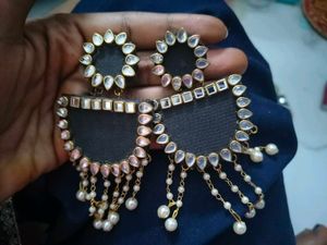 Elegant Black &amp; Pearl Dangle Earrings