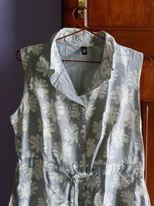 Sleeveless Floral Print Shirt Dress