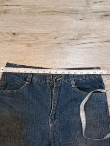 Genuis Bootcut Jeans Size 32 H1828