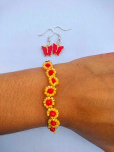 Daisy Bracelet With Earrings Combo ✨